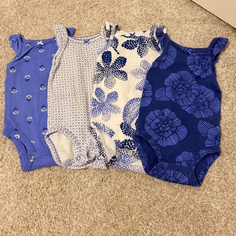 6M, 6-9M, 9M baby girl onesie bundle - Picture 6 of 10